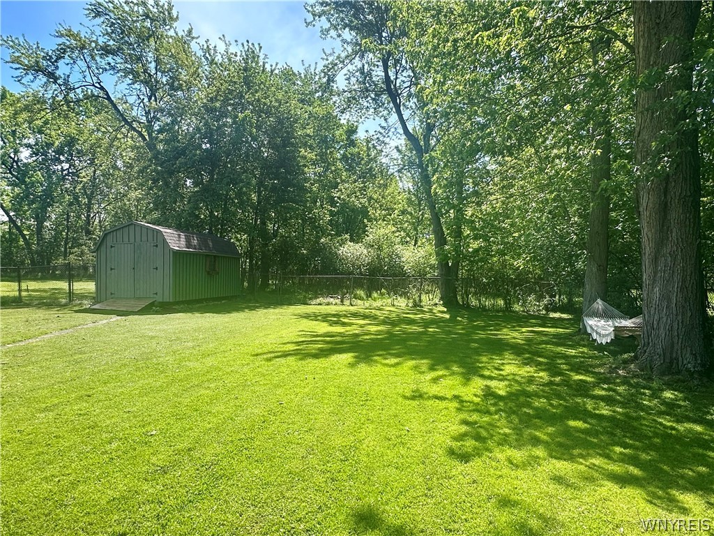 2255 Berg Road West Seneca, NY 14224 - Photo 8 of 41 Fully fenced yard