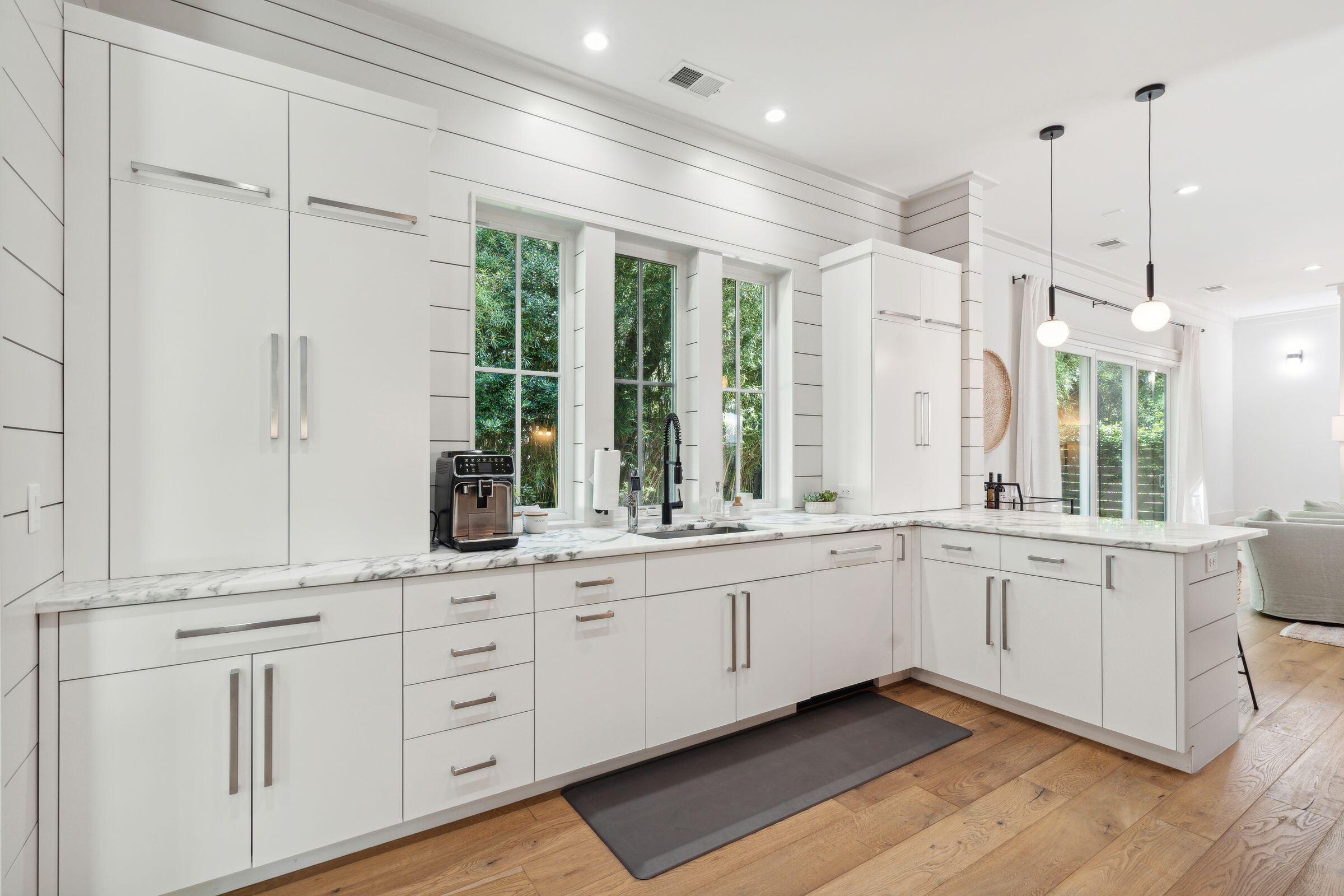 2413 Old Georgetown Road Mount Pleasant, SC 29466 - Photo 12 of 44 Kitchen