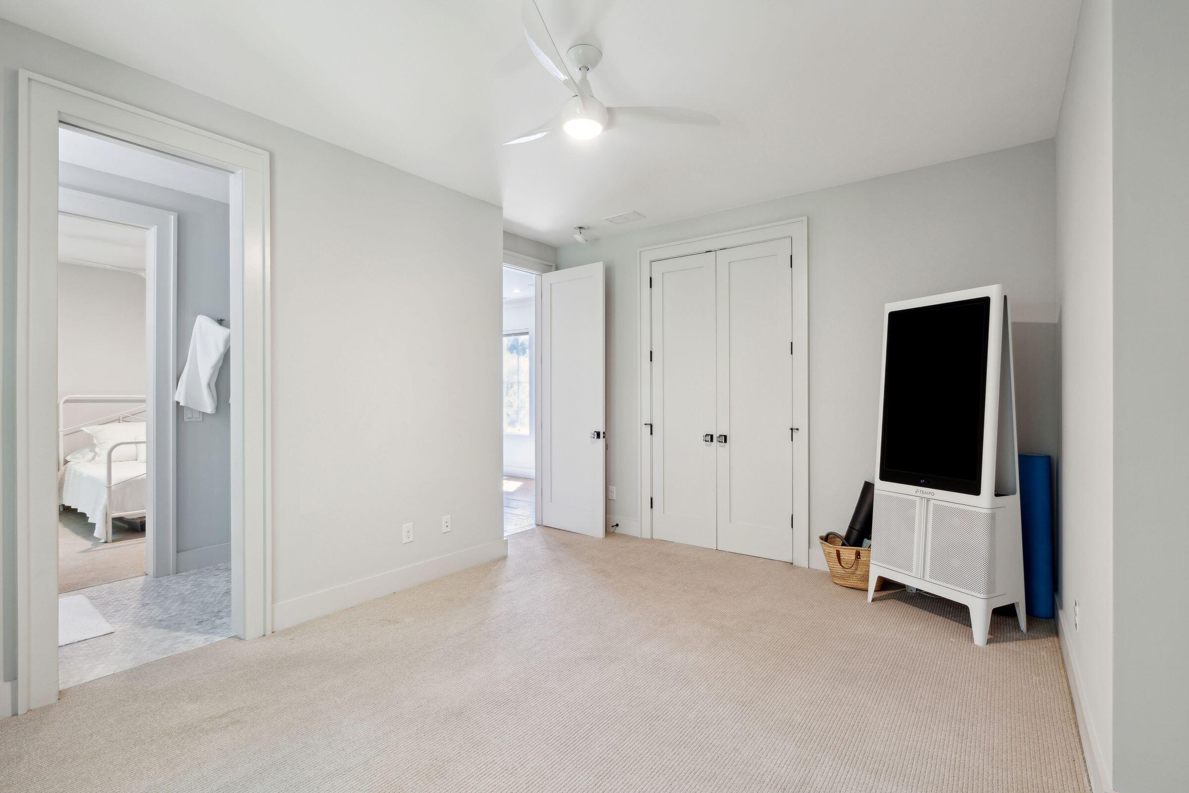 2413 Old Georgetown Road Mount Pleasant, SC 29466 - Photo 32 of 44 2nd guest room