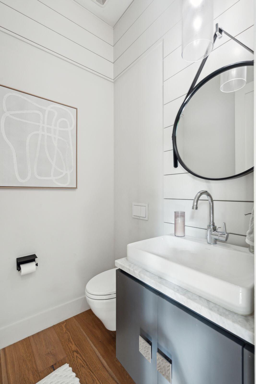 2413 Old Georgetown Road Mount Pleasant, SC 29466 - Photo 10 of 44 Powder room