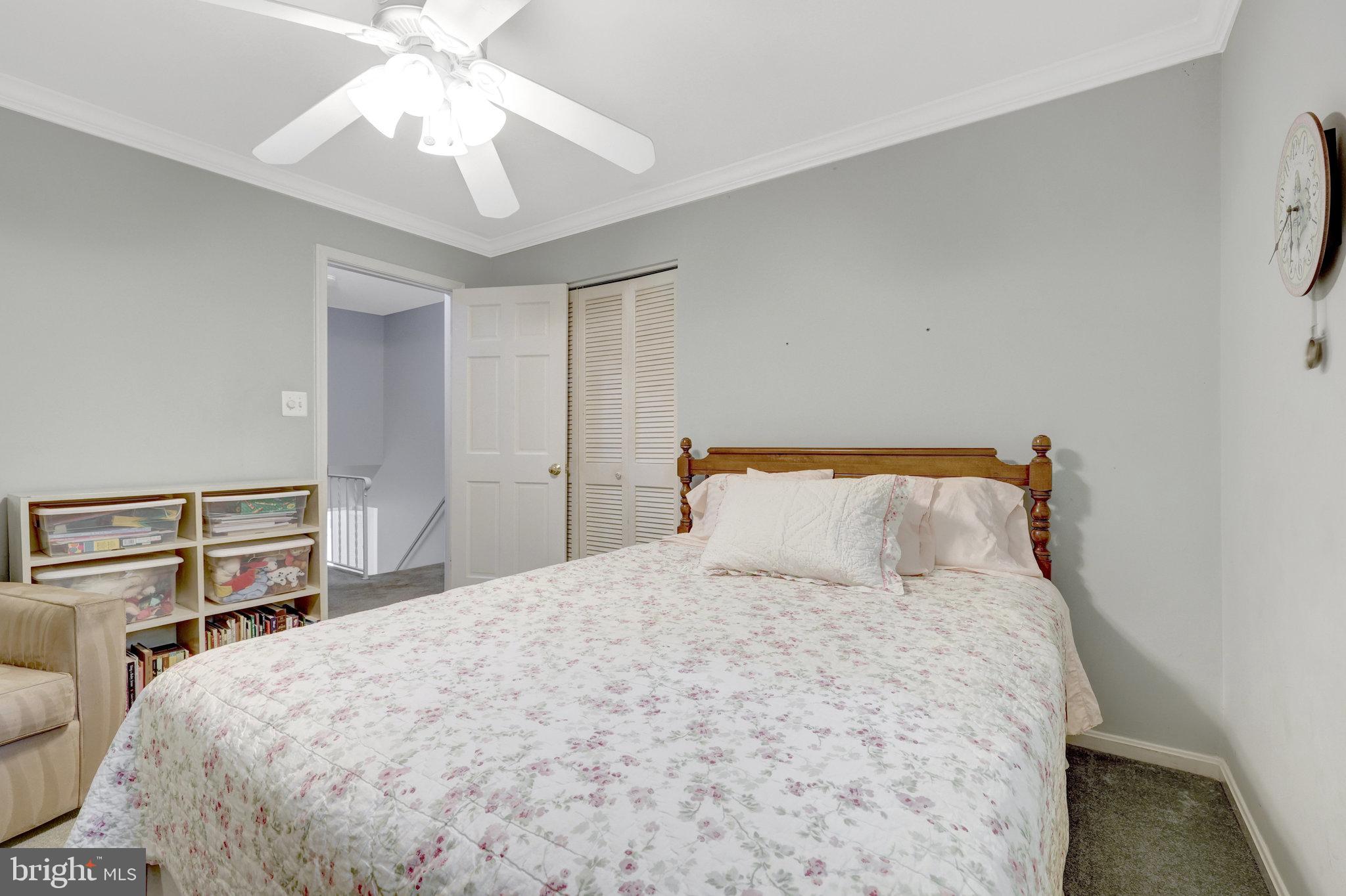 2042 Carrhill Road Vienna, VA 22181 - Photo 41 of 80