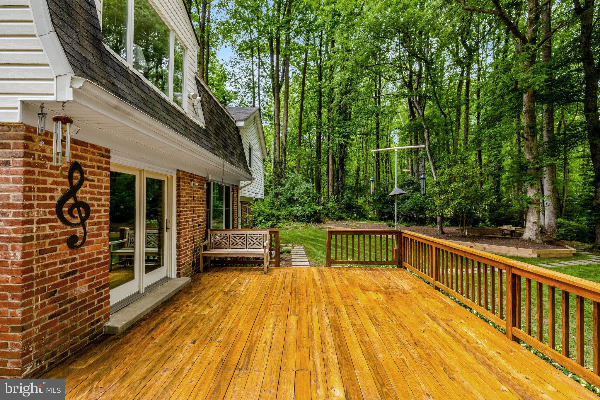 2042 Carrhill Road Vienna, VA 22181 - Photo 66 of 80