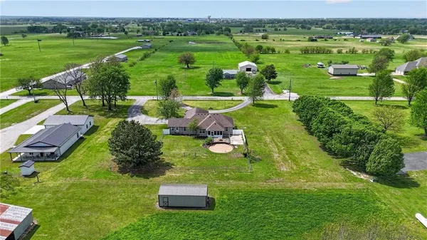 $326,000 | 6226 County Road 120, Carthage, MO 64836