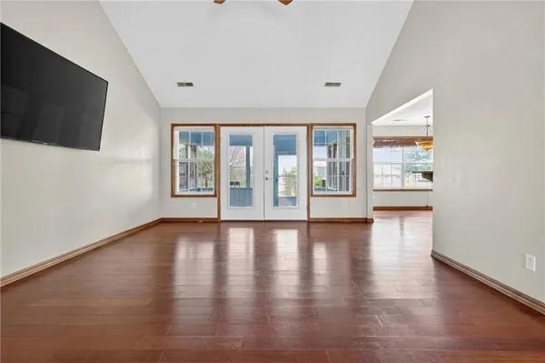 $326,000 | 6226 County Road 120, Carthage, MO 64836