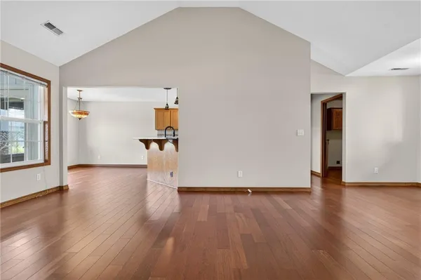 $326,000 | 6226 County Road 120, Carthage, MO 64836