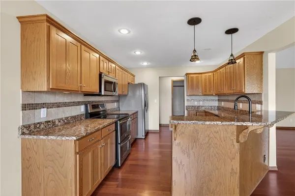 $326,000 | 6226 County Road 120, Carthage, MO 64836