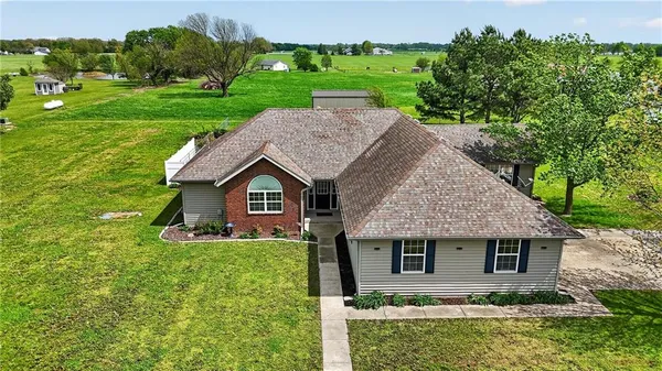 $326,000 | 6226 County Road 120, Carthage, MO 64836