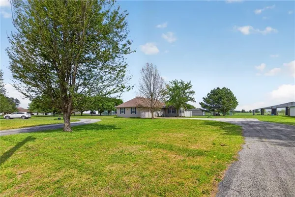 $326,000 | 6226 County Road 120, Carthage, MO 64836