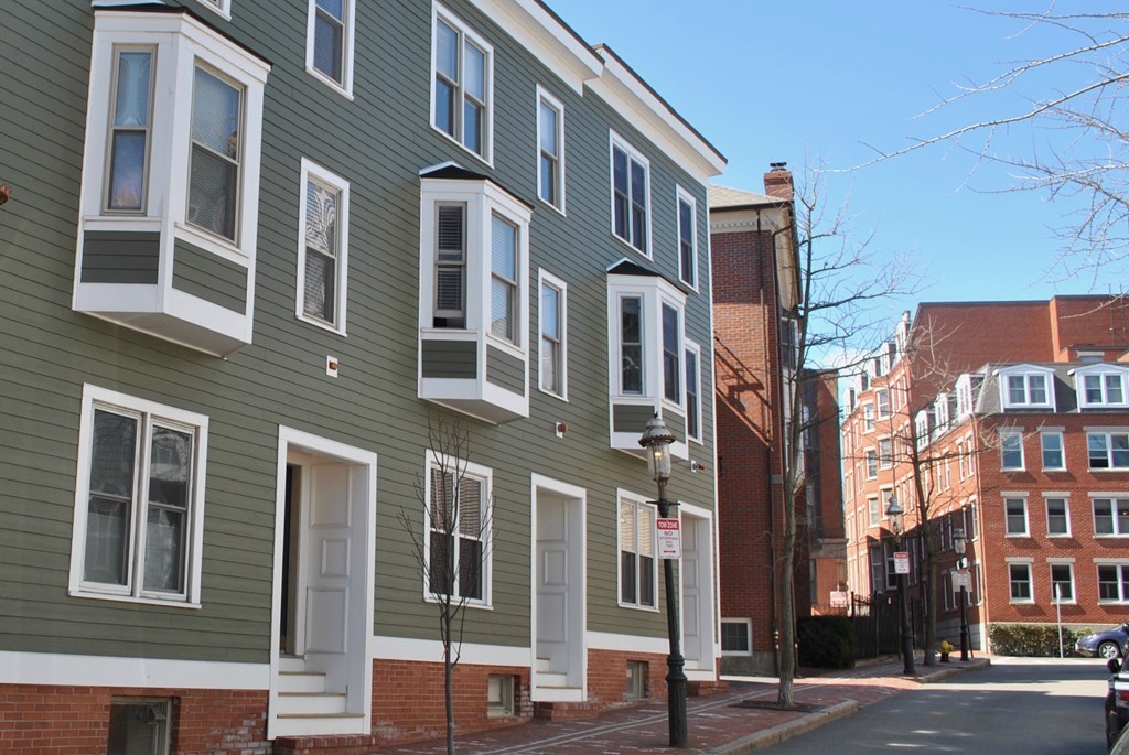 5 Winthrop Street, Unit 1 Boston, MA 02129 - Photo 1 of 10