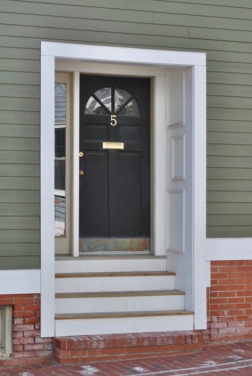 5 Winthrop Street, Unit 1 Boston, MA 02129 - Photo 10 of 10