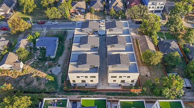 $679,000 | 2203 Hondo Avenue, Unit 106, Dallas, TX 75219