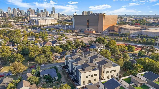 $679,000 | 2203 Hondo Avenue, Unit 106, Dallas, TX 75219