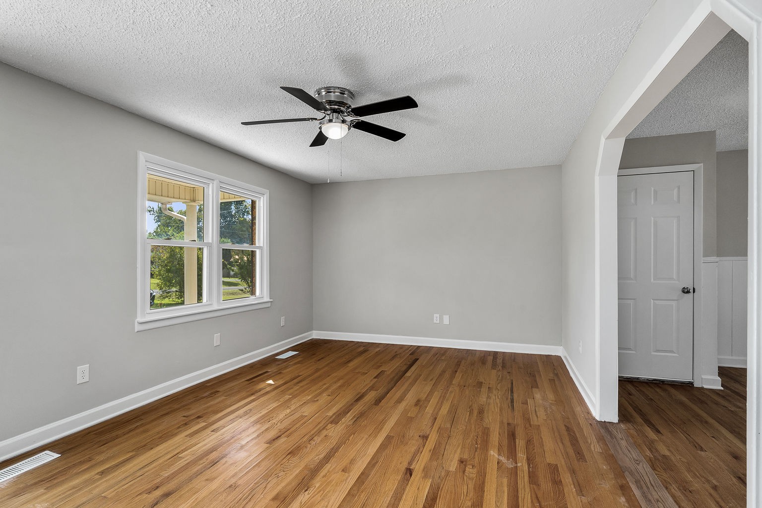 206 Arrowhead Road Smithville, TN 37166 - Photo 4 of 30 Gallery Image 4