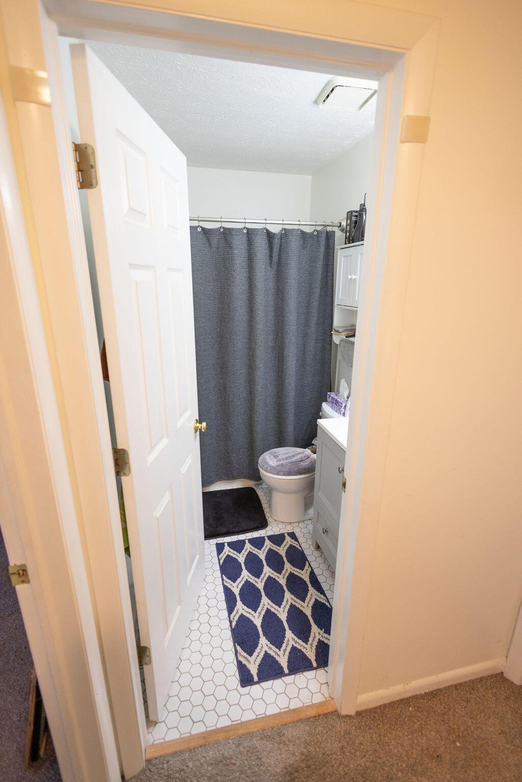 252 West Powell Road Powell, OH 43065 - Photo 13 of 18 Condo12.19.23-19