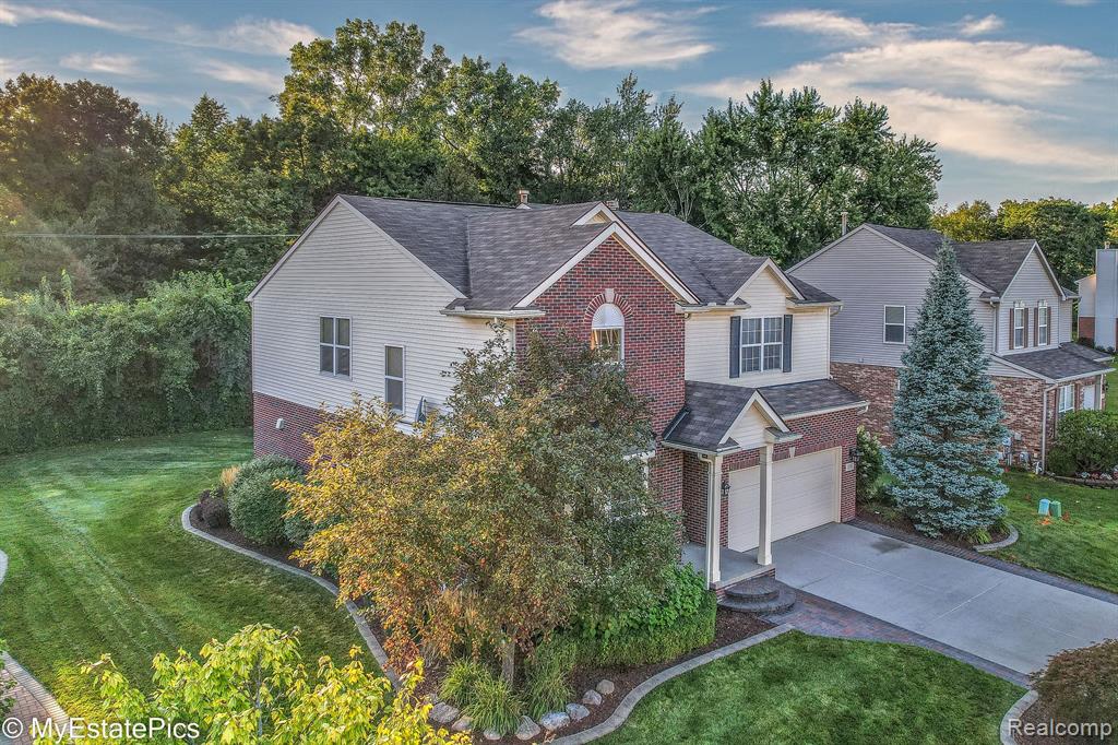 3526 Everett Drive Rochester Hills, MI 48307 - Photo 3 of 64