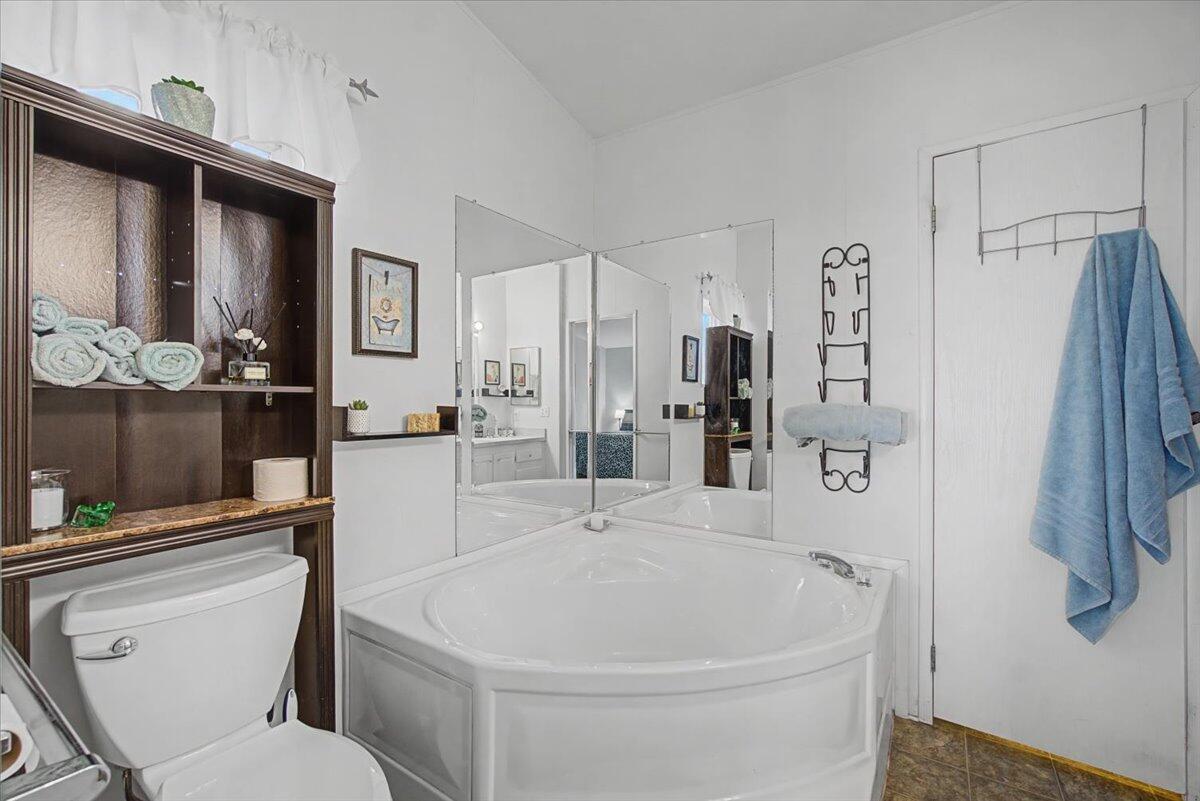 995 Riverside Drive, Unit 78 Rio Dell, CA 95562 - Photo 11 of 21