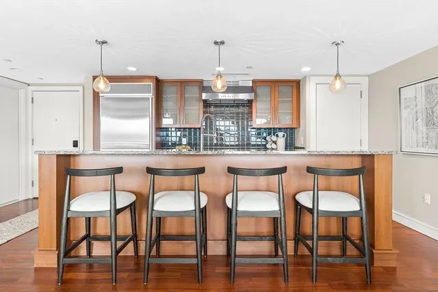 $1,825,000 | 3 Battery Wharf, Unit 3309, Boston, MA 02109
