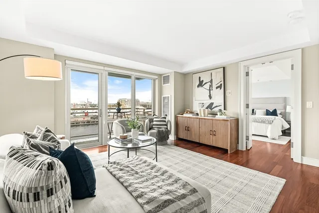 $1,825,000 | 3 Battery Wharf, Unit 3309, Boston, MA 02109