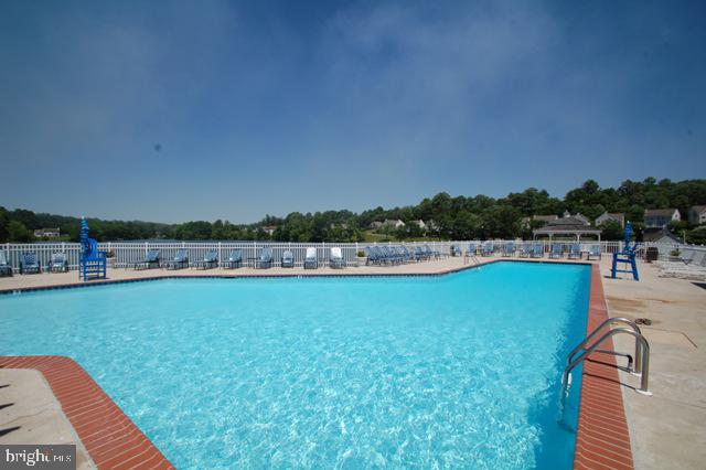 431 Buttonwood Road Landenberg, PA 19350 - Photo 37 of 44 Somerset Lake Pool