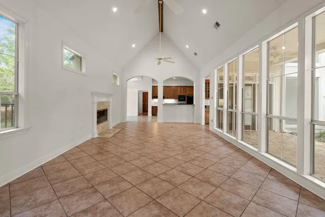 $1,075,000 | 119 Maple Ridge Way, Covington, LA 70433