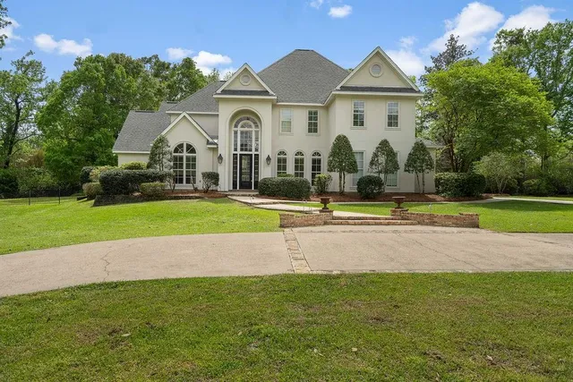 $1,075,000 | 119 Maple Ridge Way, Covington, LA 70433