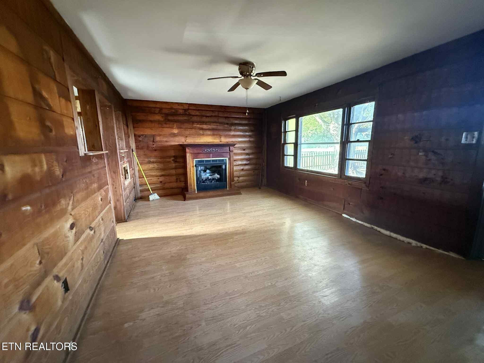 538 Harding Road Jamestown, TN 38556 - Photo 9 of 42