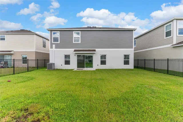 $3,200 | 12608 Hysmith Loop, Parrish, FL 34219