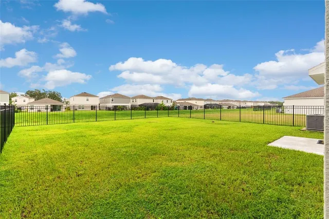 $3,200 | 12608 Hysmith Loop, Parrish, FL 34219