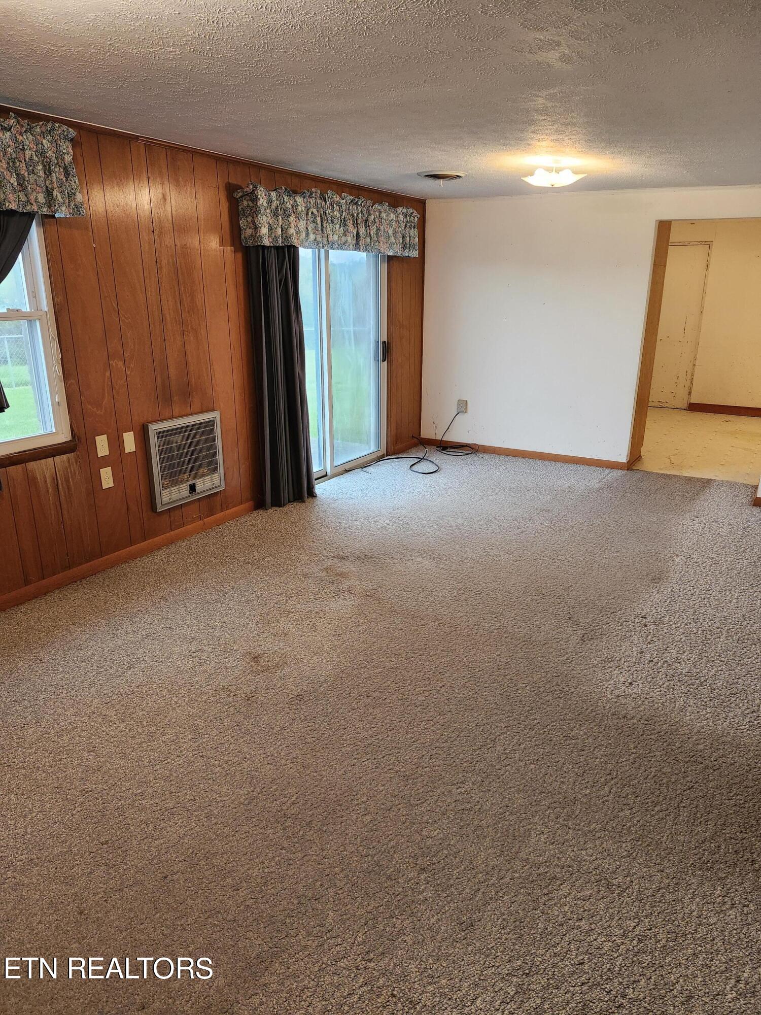 715 Spring Creek Road Dandridge, TN 37725 - Photo 12 of 57 20240404_090428