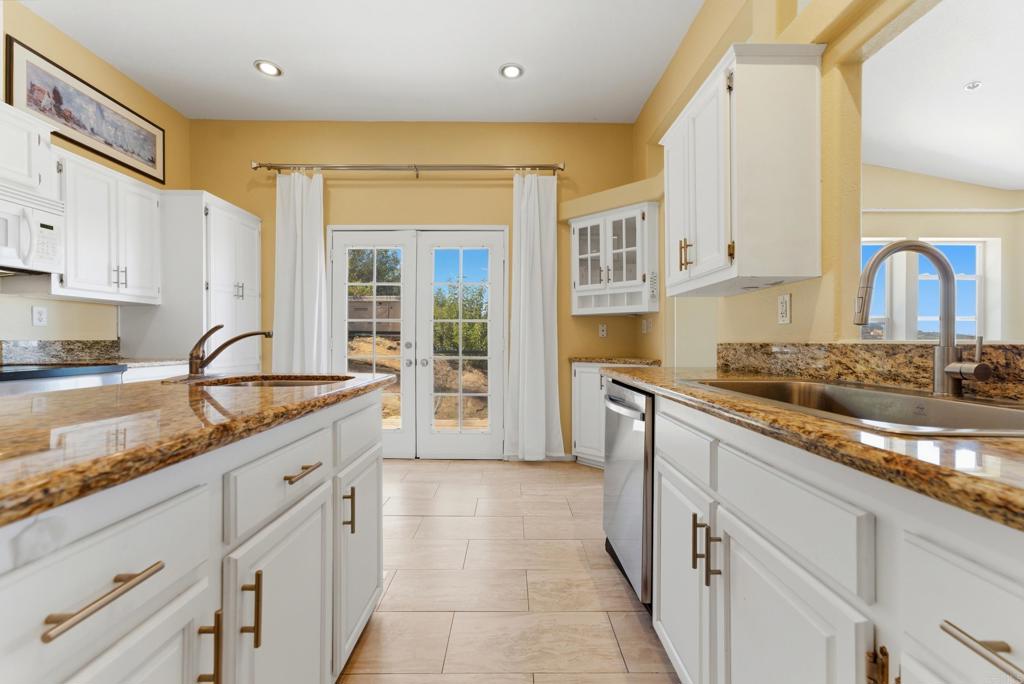 12777 Wildcat Canyon Road Lakeside, CA 92040 - Photo 4 of 69