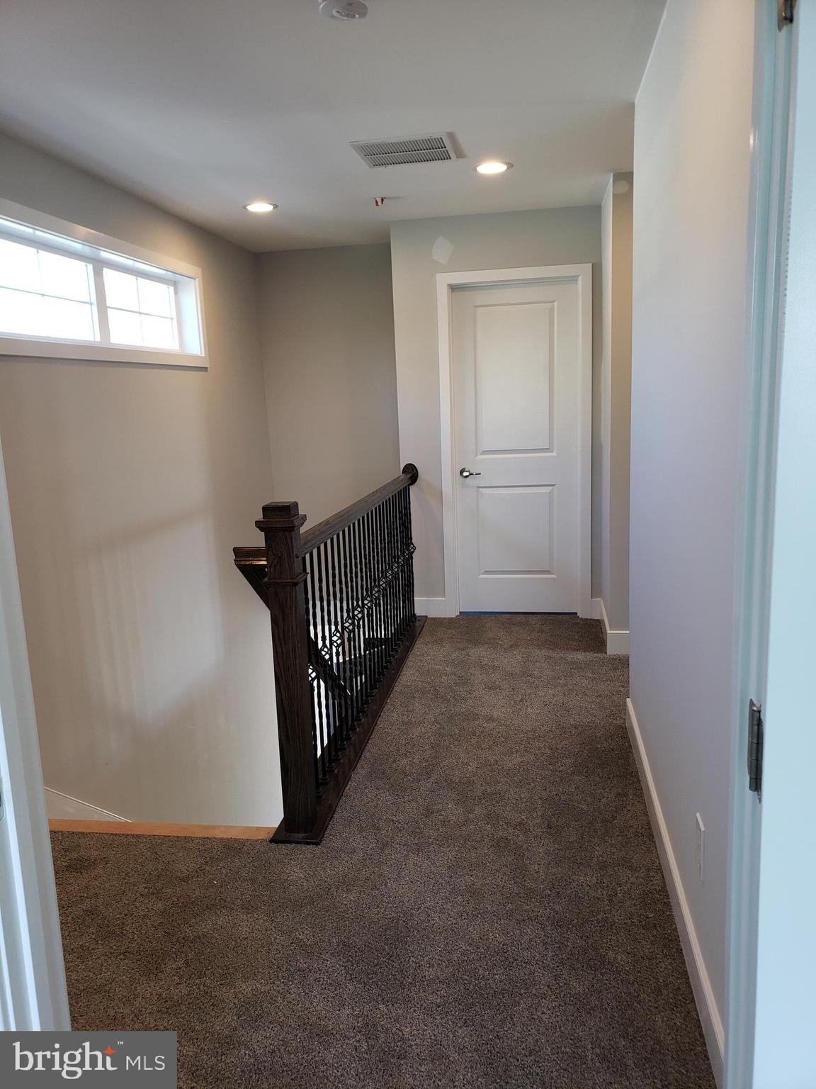8204 Northview Road Baltimore, MD 21222 - Photo 18 of 43 Upstairs - Interior