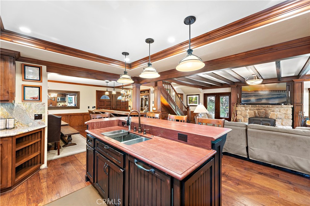 400 Cottage Grove Road Lake Arrowhead, CA 92352 - Photo 22 of 70