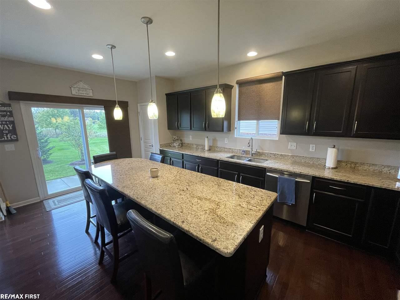 48295 Silver Lake Road Macomb, MI 48042 - Photo 9 of 41