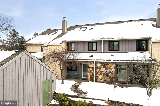 $479,999 | 212 Clover Hill Court, Yardley, PA 19067