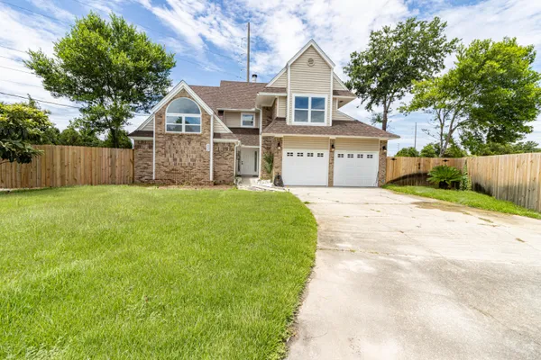 $389,000 | 2003 Bob White Court, Mary Esther, FL 32569