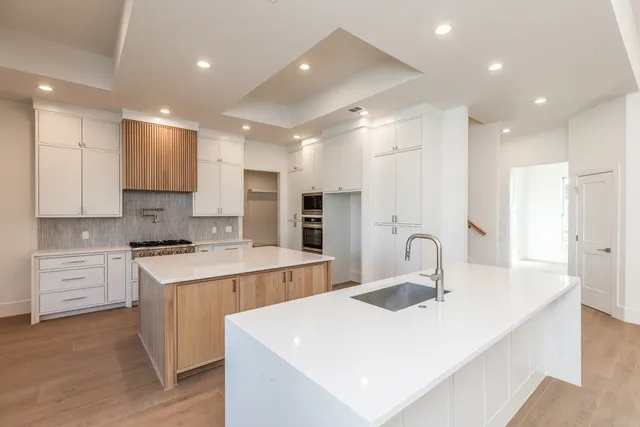 $585,000 | 3547 Lily Lane, Beaumont, TX 77713