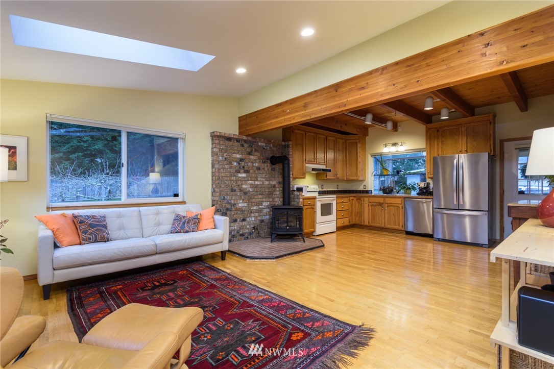 500 Haddon Road Anacortes, WA 98221 - Photo 4 of 23 Gallery Image 4