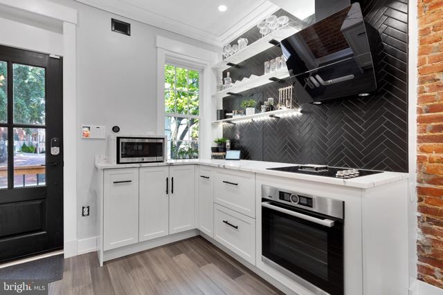 $682,500 | 410 Franklin Street Northwest, Washington, DC 20001