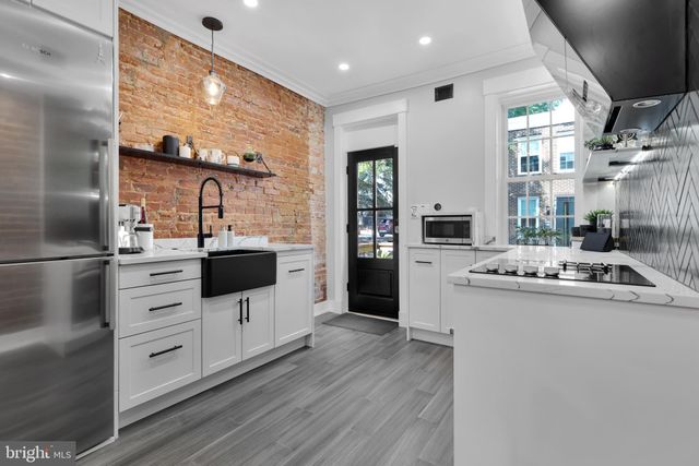 $682,500 | 410 Franklin Street Northwest, Washington, DC 20001