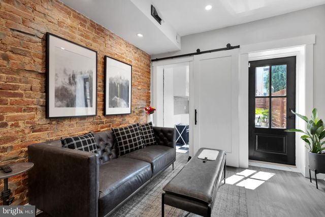 $682,500 | 410 Franklin Street Northwest, Washington, DC 20001