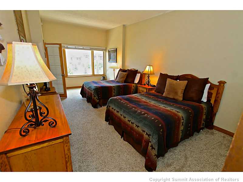 88 Guller Road, Unit 505 Frisco, CO 80443 - Photo 8 of 21 Bedroom. 2 Queens with room for more! Imagine the sleeping capacity of a guest bedroom this size!