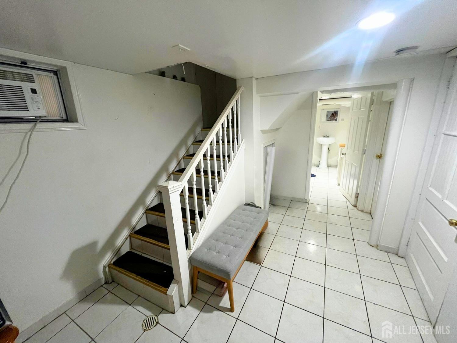 366 Jeffries Street Perth Amboy, NJ 08861 - Photo 9 of 9