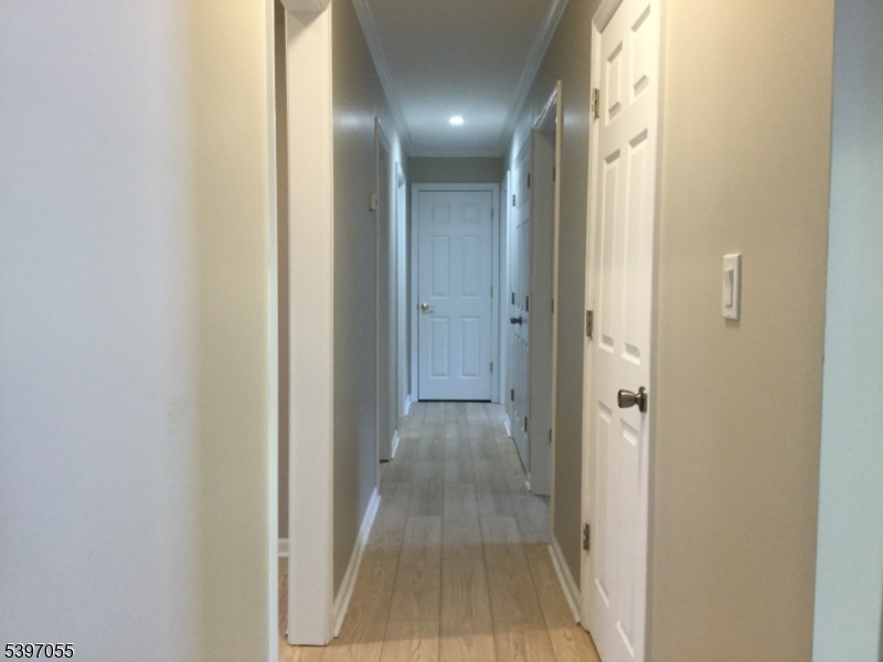 592 Dell Road Landing, NJ 07850 - Photo 19 of 39