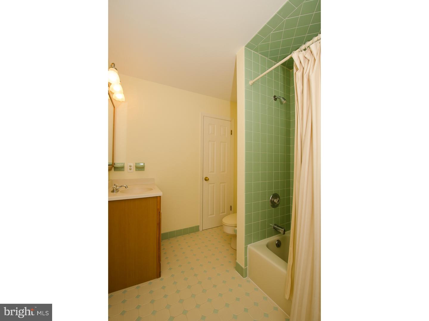 44 Sentinel Road, Unit 193 Washington Crossing, PA 18977 - Photo 17 of 25 Gallery Image 17