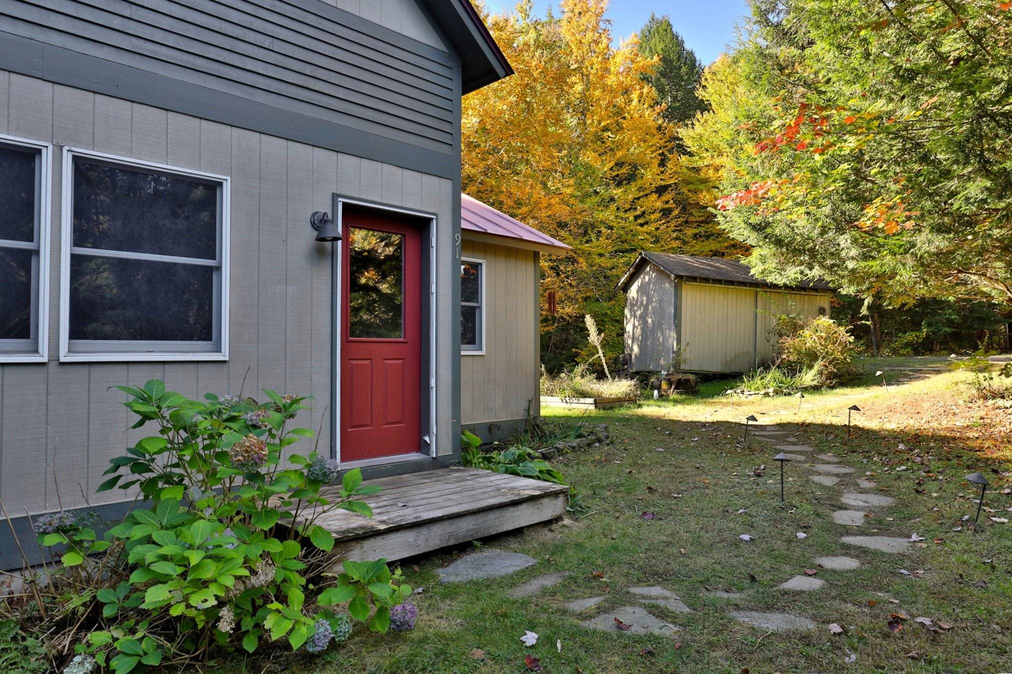 91 Arnold Mountain Road Stockbridge, VT 05772 - Photo 4 of 37