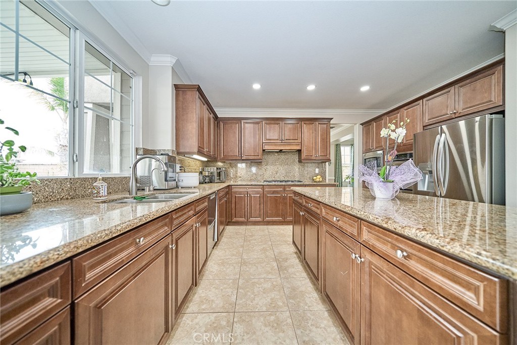 12721 Mediterranean Drive Rancho Cucamonga, CA 91739 - Photo 18 of 68