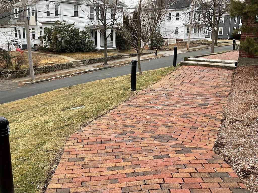 52 Sanborn Street, Unit 102 Reading, MA 01867 - Photo 2 of 25