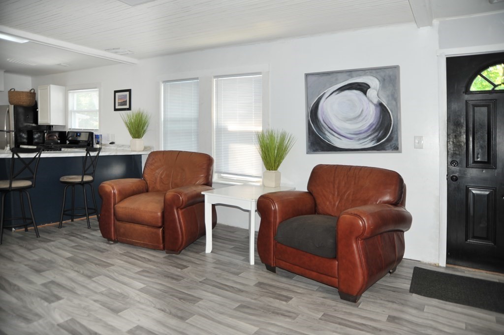 14 Barnes Street Wareham, MA 02571 - Photo 5 of 18 Gallery Image 5