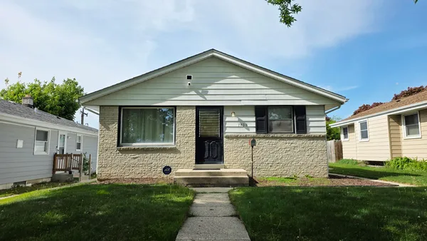 $185,000 | 7408 West Carmen Avenue, Milwaukee, WI 53218