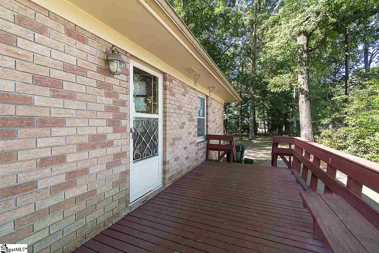 908 South Buncombe Road Greer, SC 29650 - Photo 2 of 22 Gallery Image 2